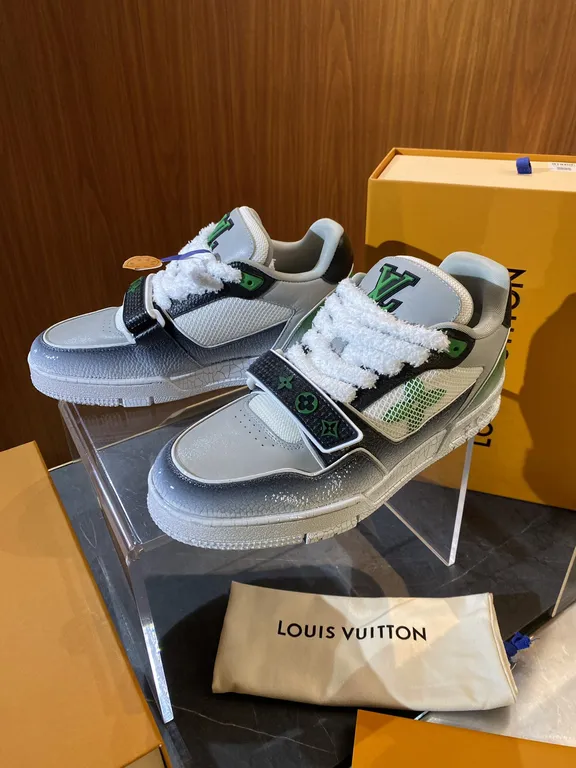 Louis Vuitton Shoe 